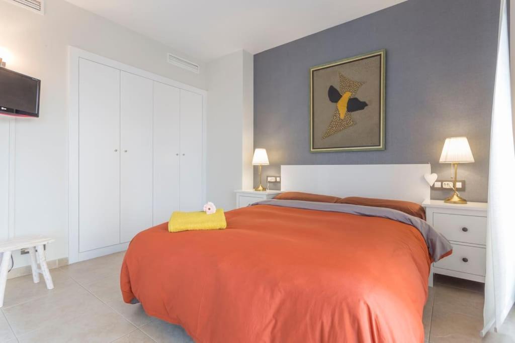 Piso De 2 Habitaciones, 3 Piscinas Y Cerca Del Mar Roses Esterno foto